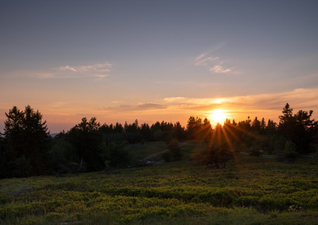 Sonnenuntergang in sauerländer Landschaft
